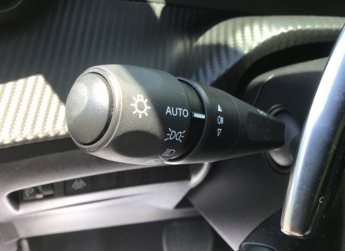 Peugeot 208 PureTech 100 S&S EAT8 Allure Pack