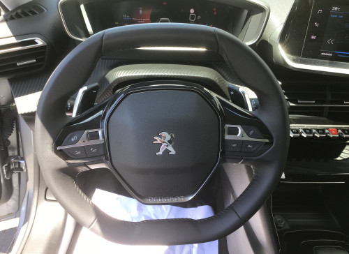 Peugeot 208 PureTech 100 S&S EAT8 Allure Pack