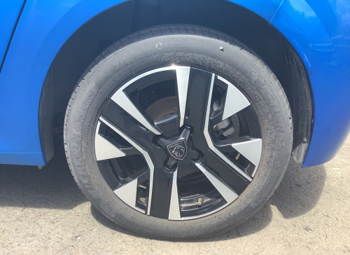 Peugeot 208 Nouvelle 100 S&S BVM6 Allure