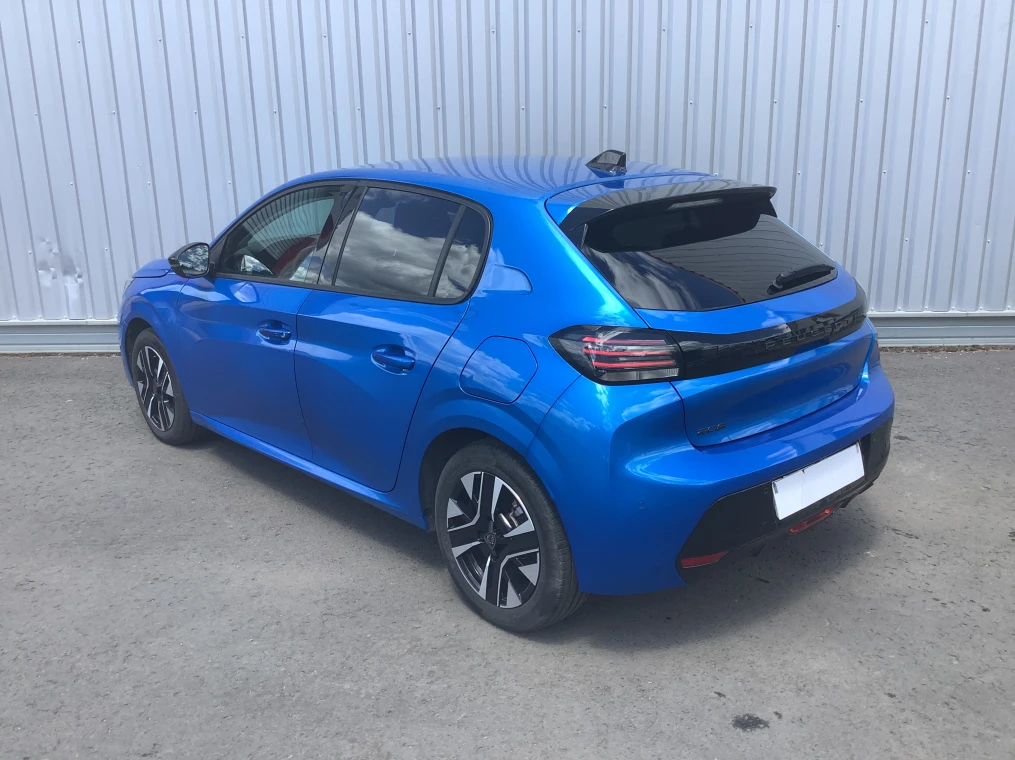 Peugeot 208 100 S&S BVM6 Allure