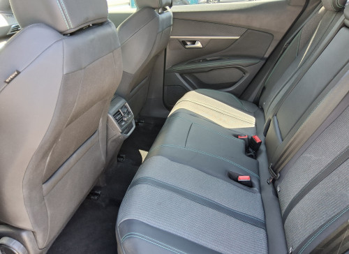 Peugeot 3008 Hybrid 180 e-EAT8 Allure Pack