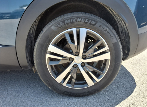 Peugeot 3008 Hybrid 180 e-EAT8 Allure Pack