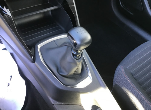 Peugeot 208 PureTech 100 S&S BVM6 Active