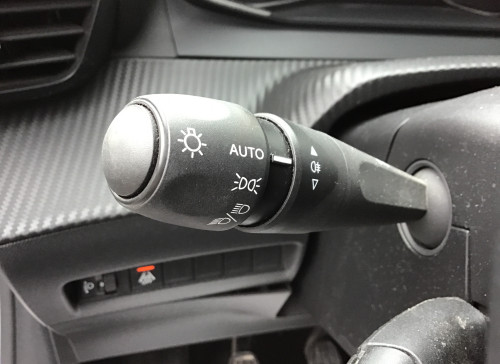 Peugeot 208 PureTech 75 S&S BVM5 Active Pack