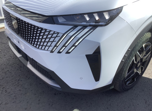 Peugeot 5008 Nouveau Hybrid 145 ch e-DCS6 GT
