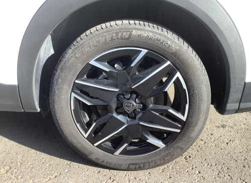 Peugeot 5008 Nouveau Hybrid 145 ch e-DCS6 GT