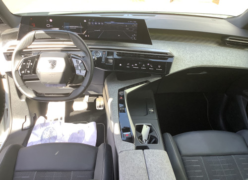 Peugeot 5008 Nouveau Hybrid 145 ch e-DCS6 GT