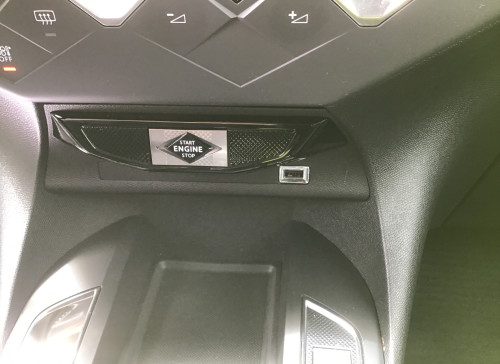 DS DS3 CROSSBACK PureTech 155 EAT8 Rivoli
