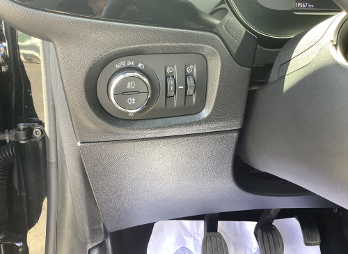 Opel CORSA Nouvelle 1.2 Turbo 100 ch Edition