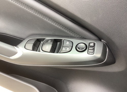 Nissan JUKE Nouveau HYBRID 143 N-Connecta