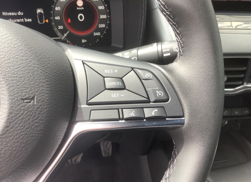 Nissan JUKE Nouveau HYBRID 143 N-Connecta
