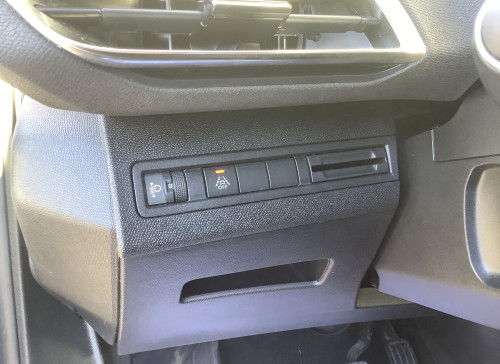 Peugeot 3008 BlueHDi 130ch S&S EAT8 Allure Pack