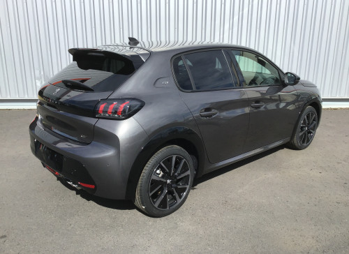 Peugeot 208 Nouvelle PureTech 130 S&S EAT8 GT