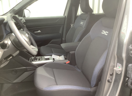 Dacia DUSTER Nouveau Hybrid 140 Journey