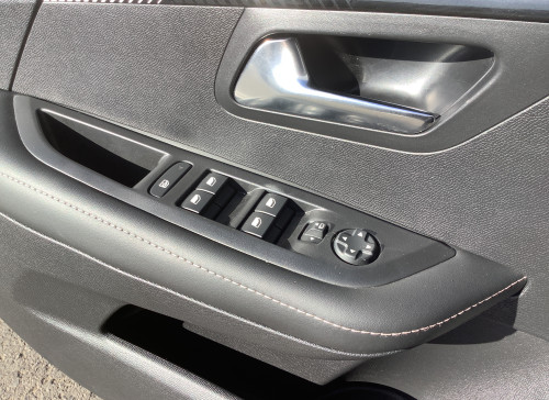 Peugeot 208 Nouvelle 100 S&S BVM6 Allure