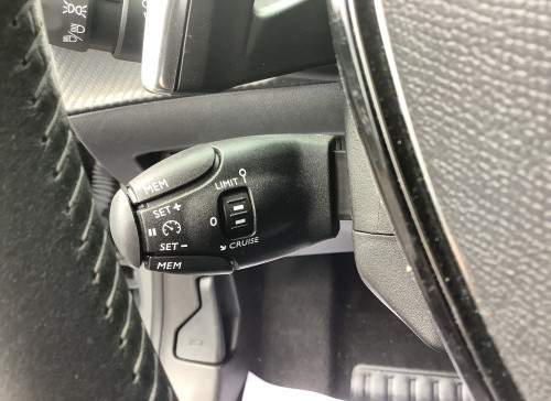 Peugeot 208 Nouvelle Hybrid 100 e-DCS6 Allure