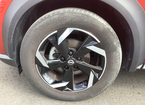Nissan JUKE 2023.5 DIG-T 114 Shadow