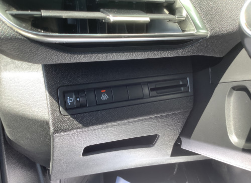 Peugeot 3008 Hybrid 145 e-DCS6 Allure Pack