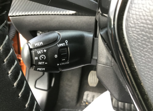 Peugeot 2008 PureTech 100 S&S BVM6 Active