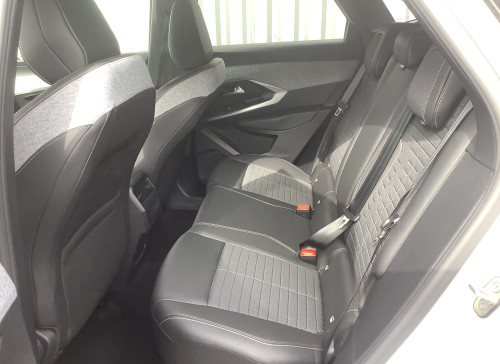 Peugeot 3008 Nouveau Hybrid 145 e-DCS6 Allure
