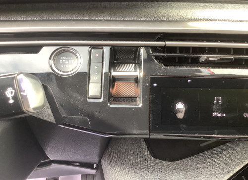Peugeot 3008 Nouveau Hybrid 145 e-DCS6 Allure