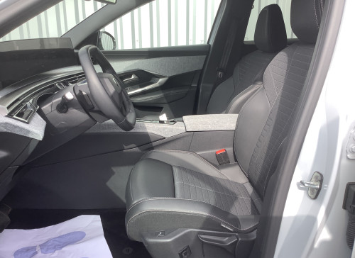 Peugeot 3008 Nouveau Hybrid 145 e-DCS6 Allure