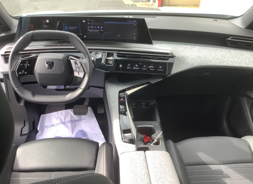 Peugeot 3008 Nouveau Hybrid 145 e-DCS6 Allure