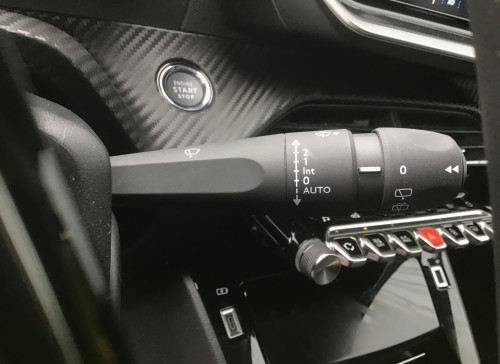 Peugeot 208 PureTech 100 S&S BVM6 Allure Pack
