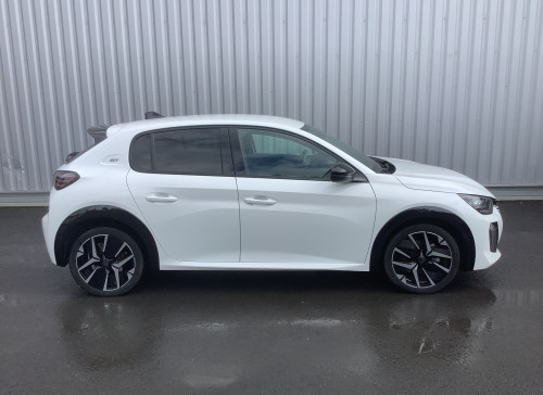 Peugeot 208 Nouvelle Hybrid 100 e-DCS6 GT