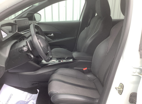 Peugeot 208 Nouvelle Hybrid 100 e-DCS6 GT