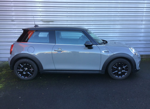 MINI HATCH 3 PORTES F56 LCI Cooper 136 ch BVA7