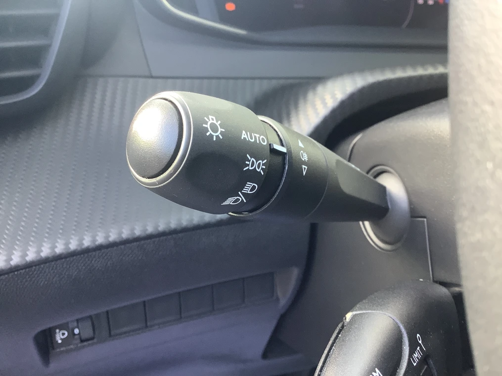 Peugeot 2008 100 S&S BVM6 Allure