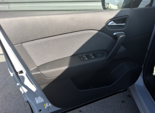 Renault CAPTUR Nouveau E-Tech full hybrid 160 ch Techno