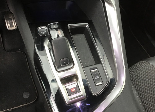 Peugeot 3008 BlueHDi 130ch S&S EAT8 GT