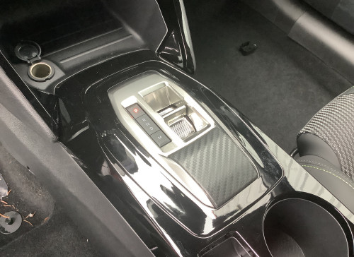 Peugeot 208 Nouvelle Hybrid 100 e-DCS6 GT