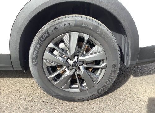 Peugeot 5008 Nouveau Hybrid 145 ch e-DCS6 Allure