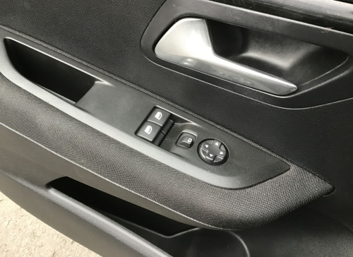 Peugeot 208 PureTech 75 S&S BVM5 Active