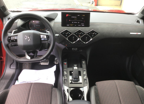 DS DS3 CROSSBACK PureTech 155 EAT8 Performance Line