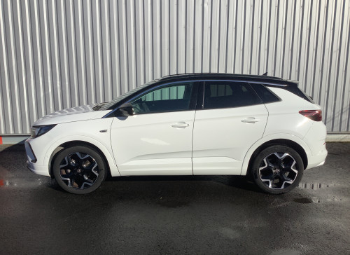 Opel GRANDLAND 1.5 Diesel 130 ch BVA8 Ultimate