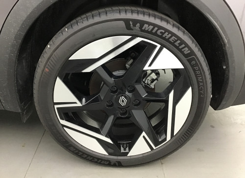Renault SYMBIOZ Nouveau E-Tech full hybrid 145 Iconic