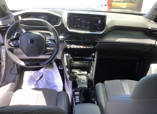 Peugeot 2008 Nouveau Hybrid 145 e-DCS6 GT
