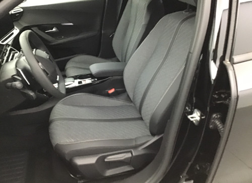 Peugeot 2008 Nouveau Hybrid 145 e-DCS6 Allure