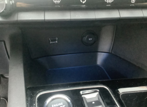 Peugeot 3008 Hybrid 136 e-DCS6 GT