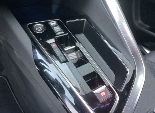 Peugeot 3008 Hybrid 136 e-DCS6 GT