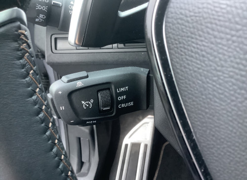 Peugeot 3008 Hybrid 136 e-DCS6 GT