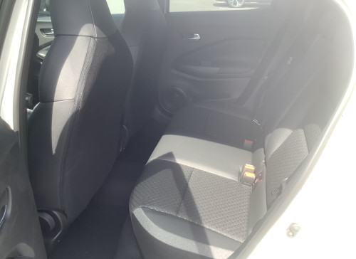 Nissan JUKE Nouveau HYBRID 143 N-Connecta