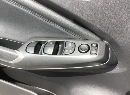 Nissan JUKE Nouveau HYBRID 143 N-Connecta