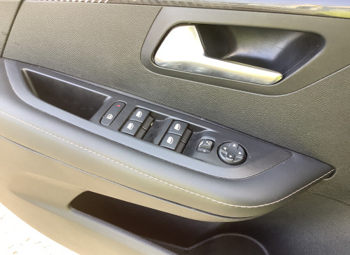 Peugeot 208 Nouvelle 100 S&S BVM6 Allure