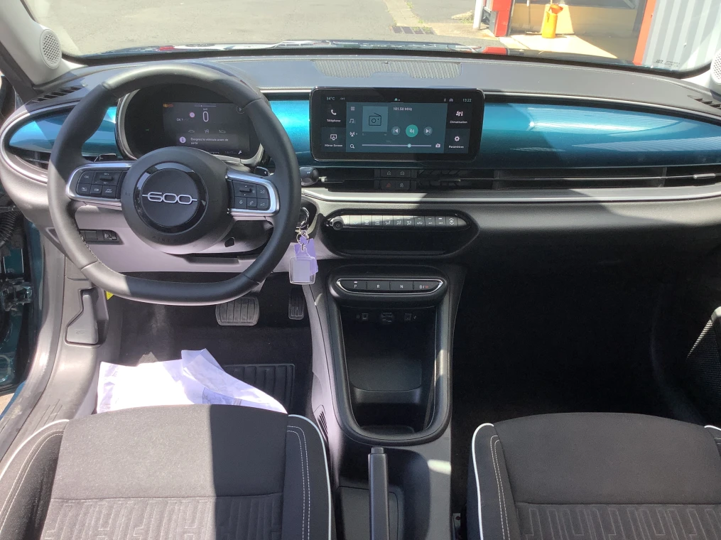 Fiat 600 1.2 Hybrid 100ch DCT6
