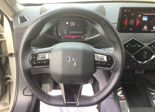 DS DS 3 Nouveau PureTech 100 BVM6 Performance Line